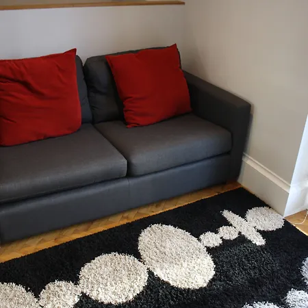 Barons Court Apartments